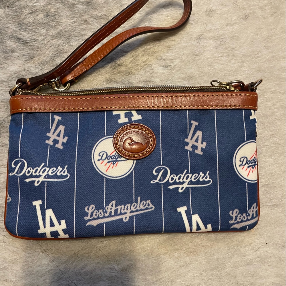 Dooney & Bourke Dodger Wristlet